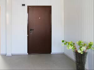 Предлагаем входные железные двери в квартиру DoorHan ЭКО 980х2050 в Алматы по выгодной цене